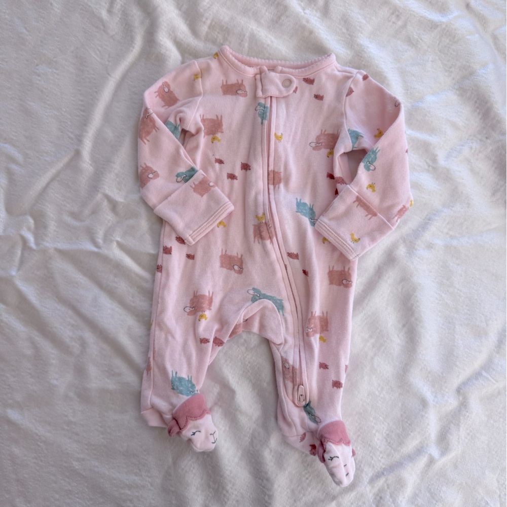 Newborn baby girl footie pajama onesie